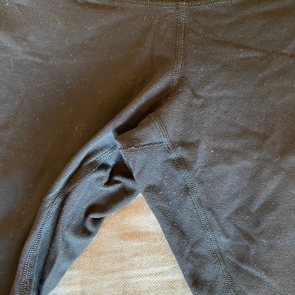 Women’s Lululemon Leggings - Picture 3 of 4